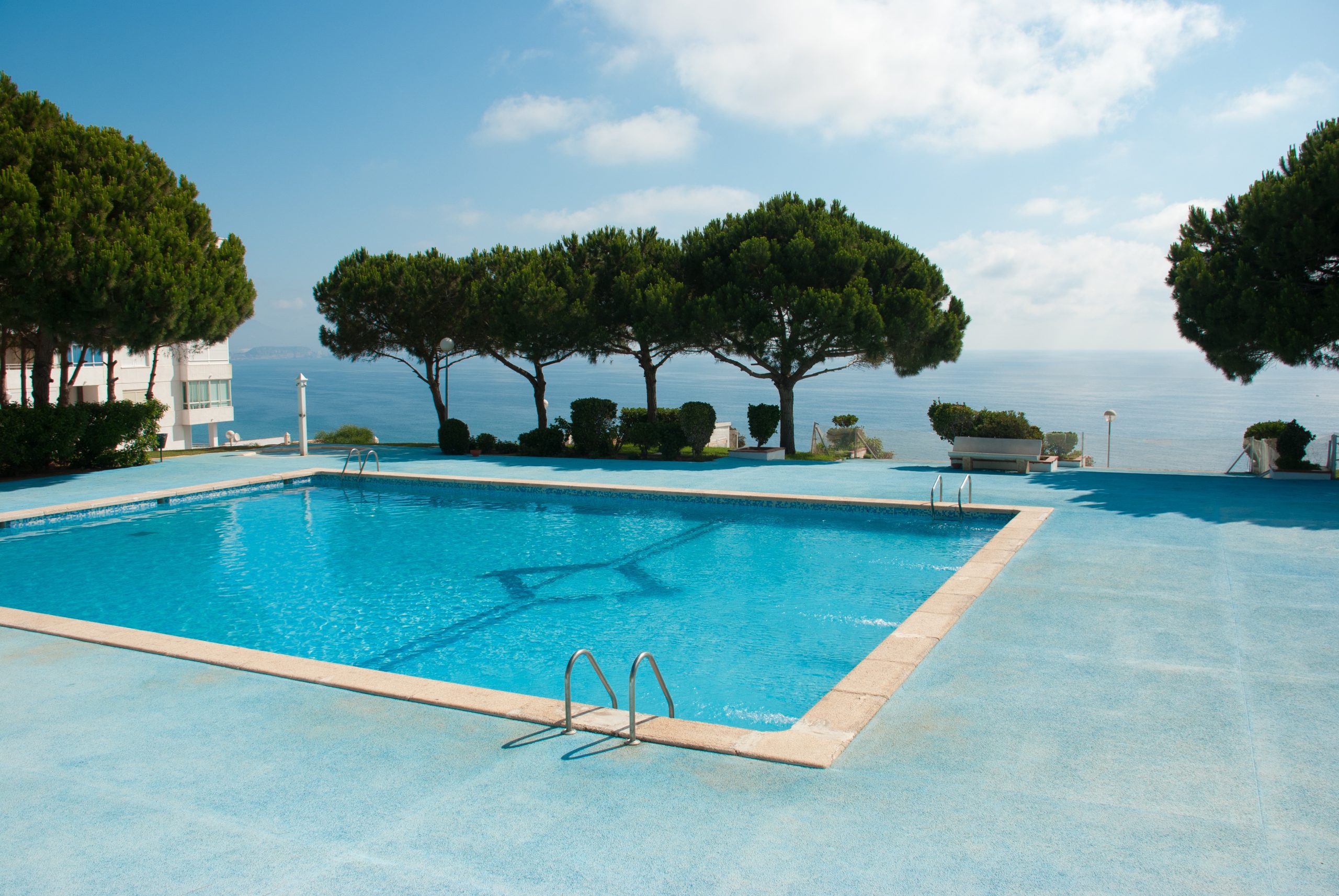 Ocean view pool